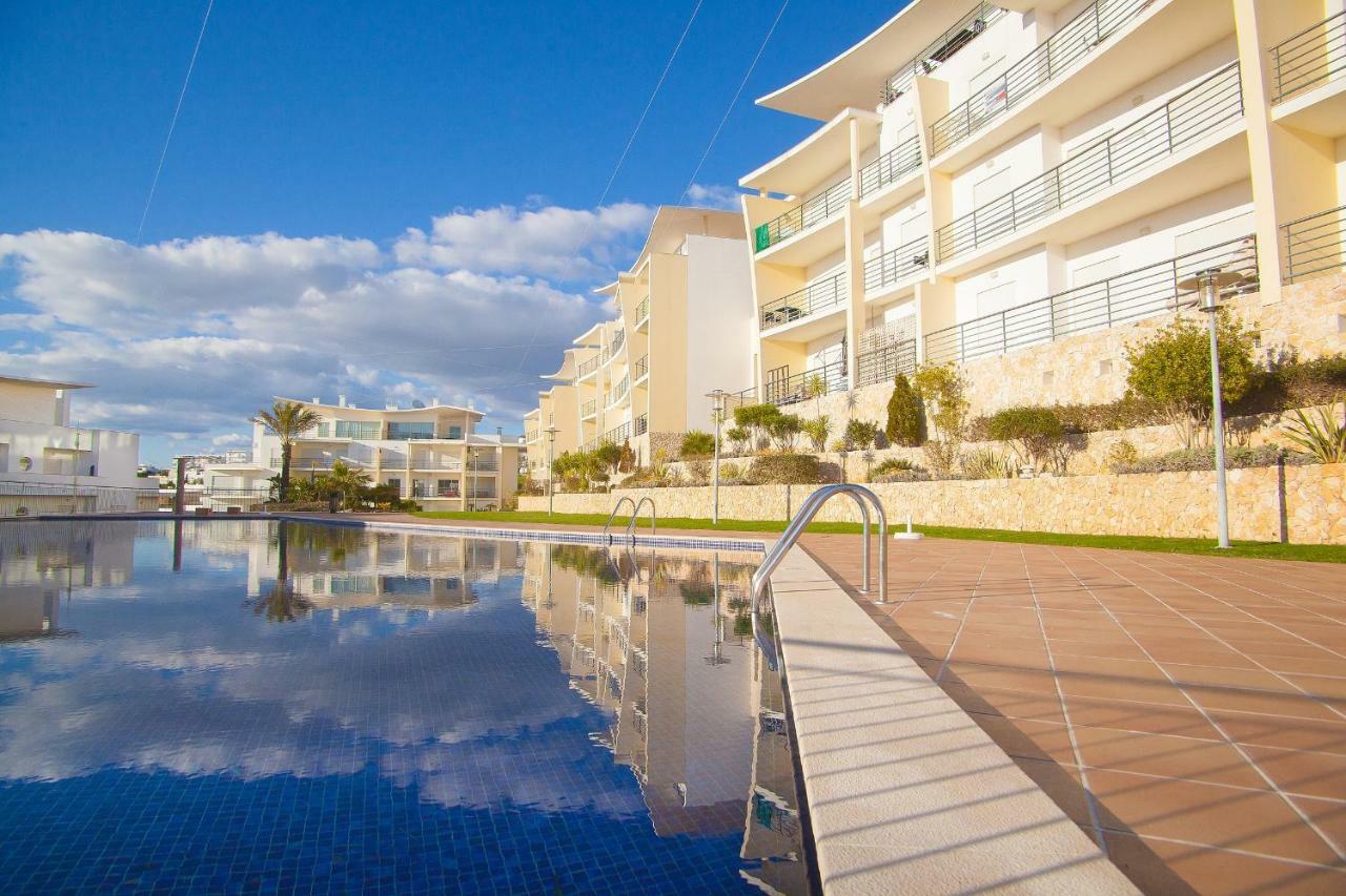 Modern Ocean, Garden & Pool View Condo By Becherish Albufeira Exterior foto